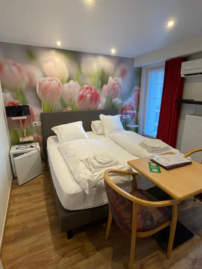 De Backer Hotel 3*